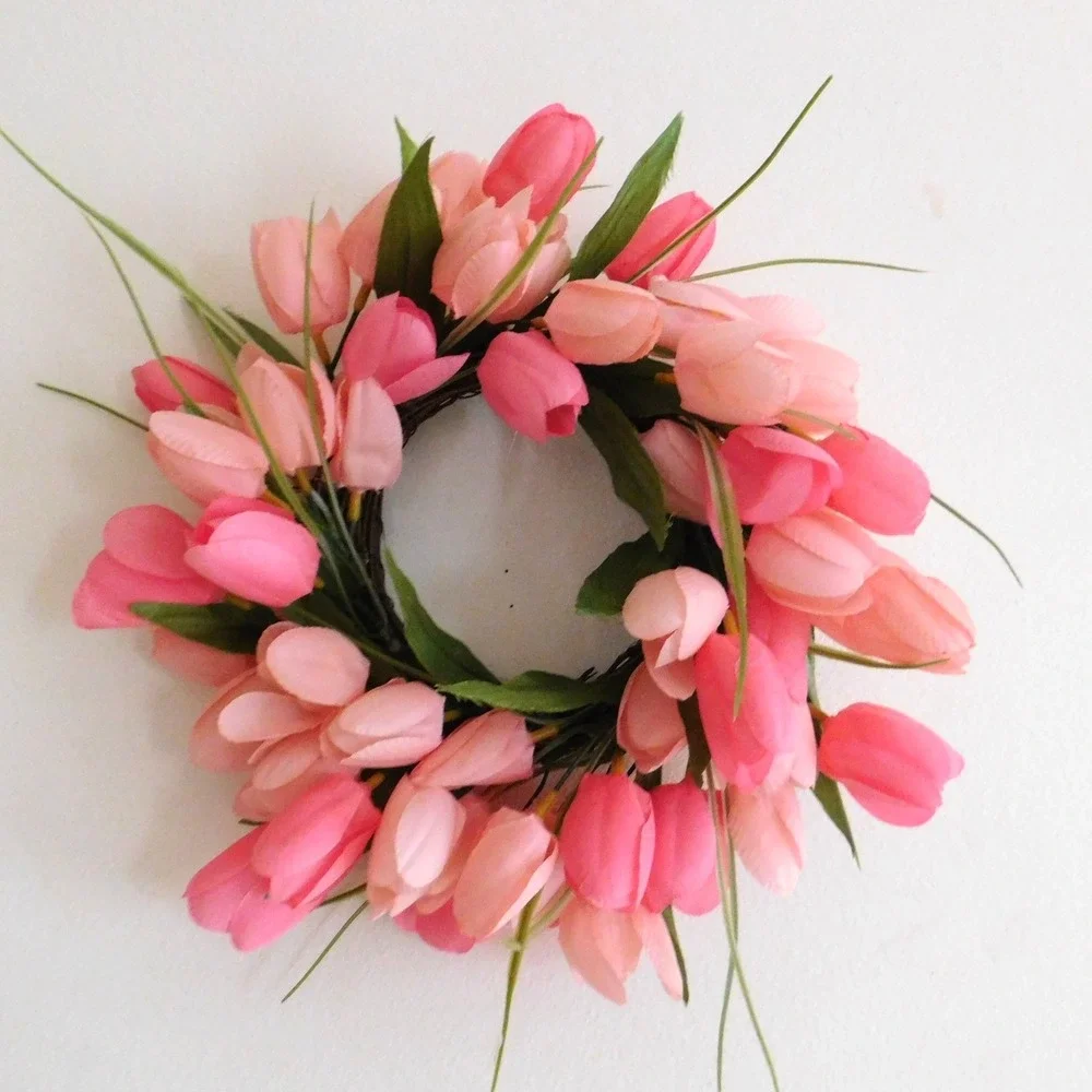 Artificial Light Pink Tulip mini Wreath 12